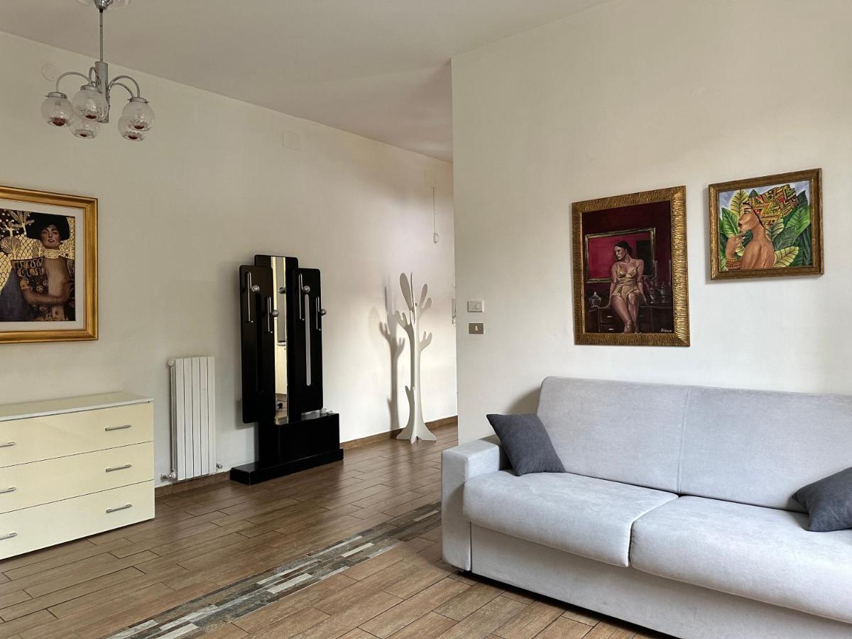Cosenza Savoia 16 Apartment Exterior foto